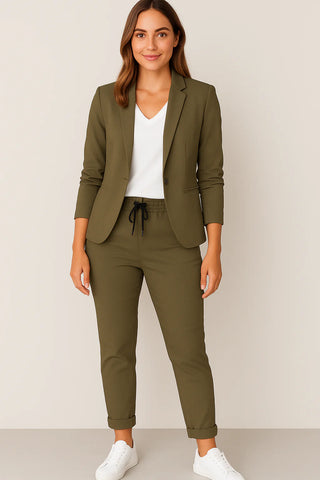 Women’s Two-Piece Blazer Set – Elegant, Comfortable & Polished